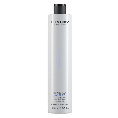 LUXURY ANTI FRIZZ SHAMPOO – SZAMPON DO WŁOSÓW SUCHYCH I PUSZĄCYCH SIĘ 250 ML.jpg