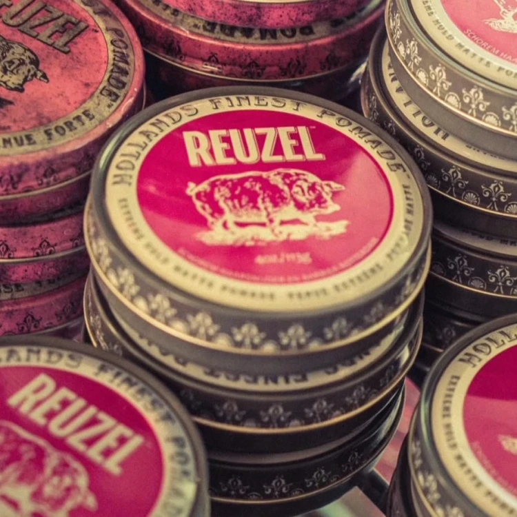 pomada extreme hold matte pink reuzel.jpg