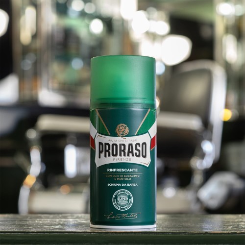 Proraso Pianka do golenia z eukaliptusem linia zielona 300ml.jpg