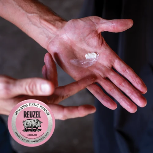 Rz_PDP_PinkPomade_1200x1200px_72ppi_09.png.webp