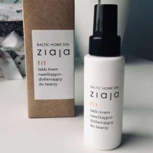 Ziaja Baltic Home Spa Fit lekki krem nawilżająco-dotleniający do twarzy 50ml.jpg