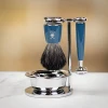 Muhle Rytmo Zestaw do golenia 4-częściowy - Maszynka na wkłady gillette fusion, pędzel włosie borsuka oraz kolor delikatnego błękitu.jpg.webp