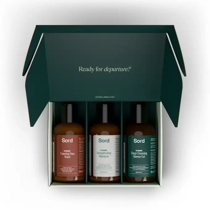 Sord Travel Set Podróżny zestaw kosmetyków szampon, żel do twarzy, ciała oraz krem.webp