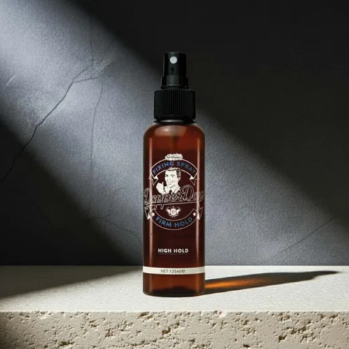 Dapper Dan Spray utrwalający do włosów Fixing Spray 125ml.png