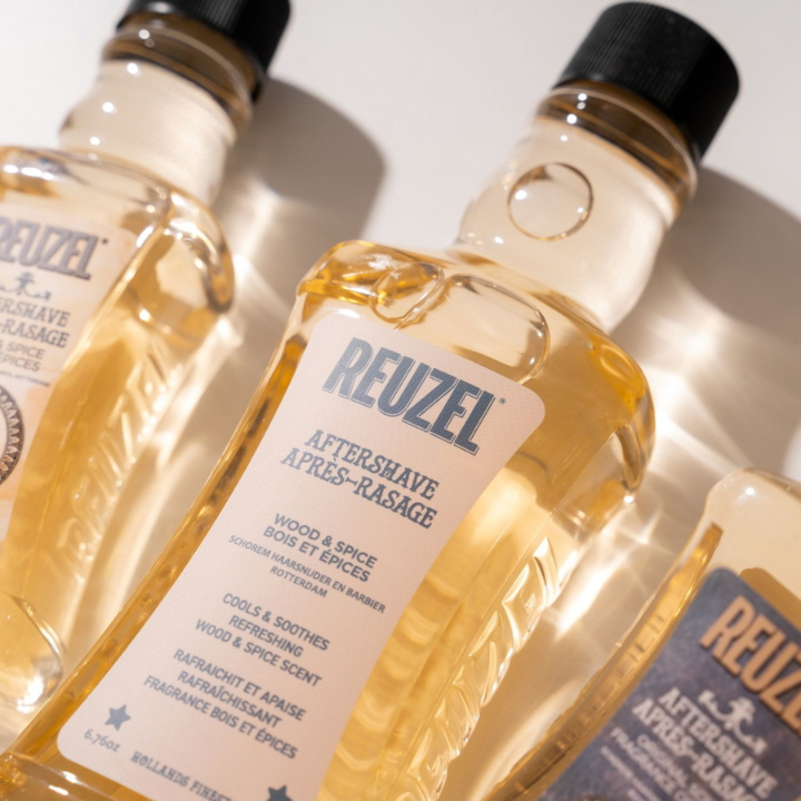 Reuzel Woda po goleniu Wood & Spice Aftershave 200ml.png