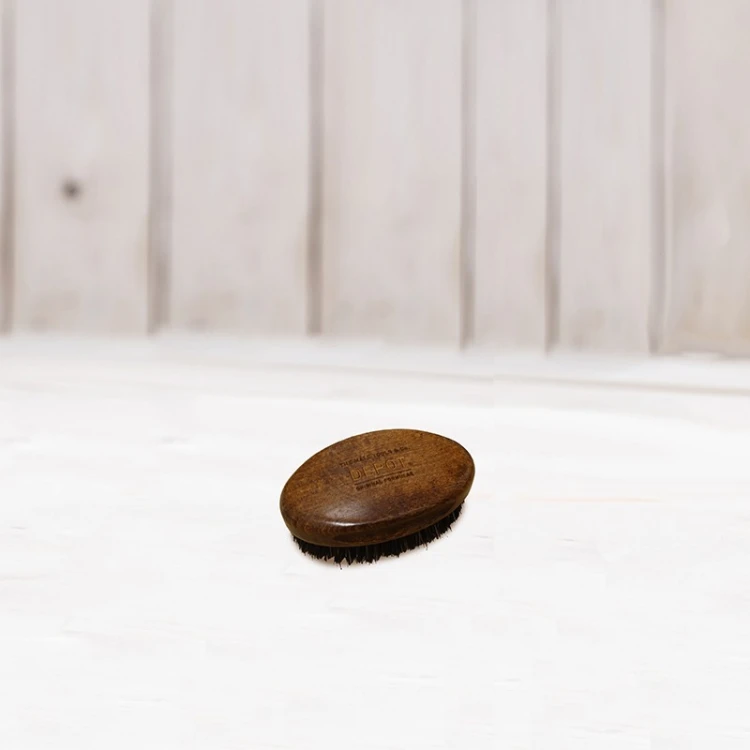 DEPOT NO. 264. Kartacz do brody z włosia naturalnego